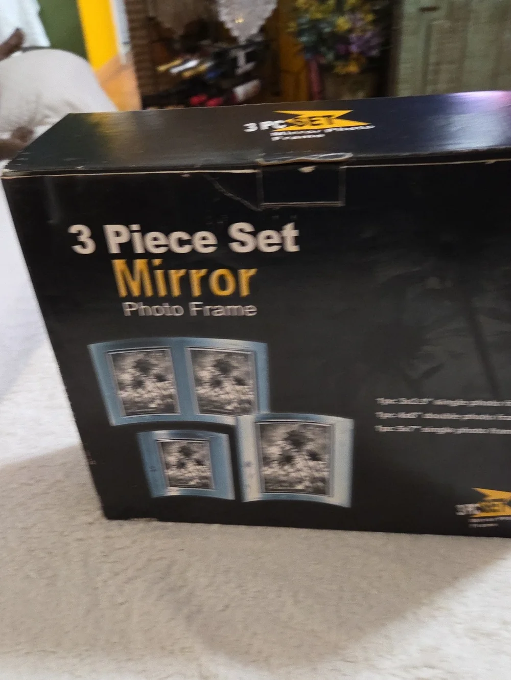 NIB 3 PC MIRROR PHOTO FRAMES